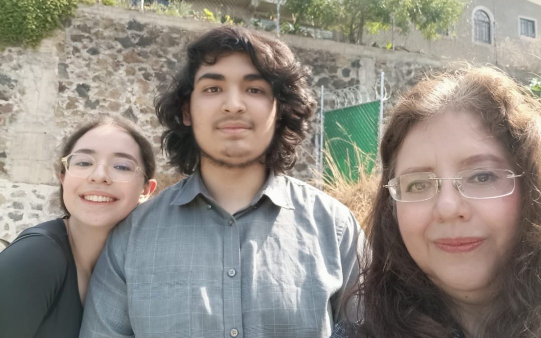 Moorlight, la iniciativa liderada por una profesora comprometida y su equipo que ha encendido un rayo de esperanza en la lucha contra la escasez de gas en el sur de la Ciudad de México